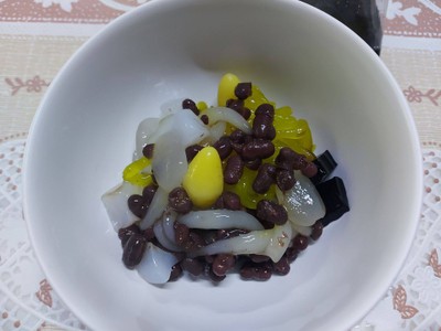 เมนูของร้าน โบ๊กเกี้ย ข้างโรงเรียนวัดบวร